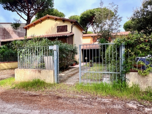 Appartamento con giardino in affitto Marina di Grosseto estate