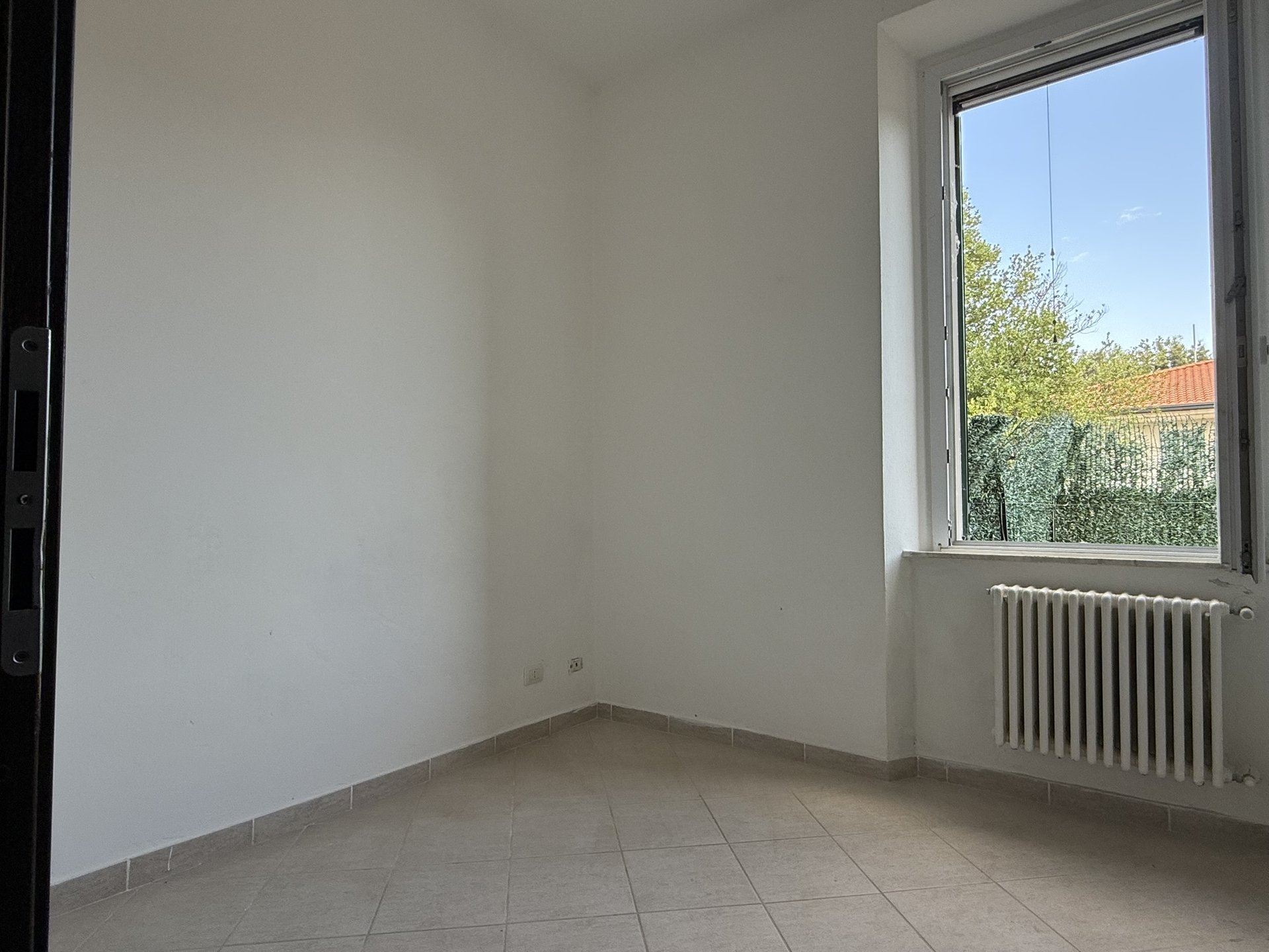 Appartamento con ingresso indipendente e giardino a Ribolla