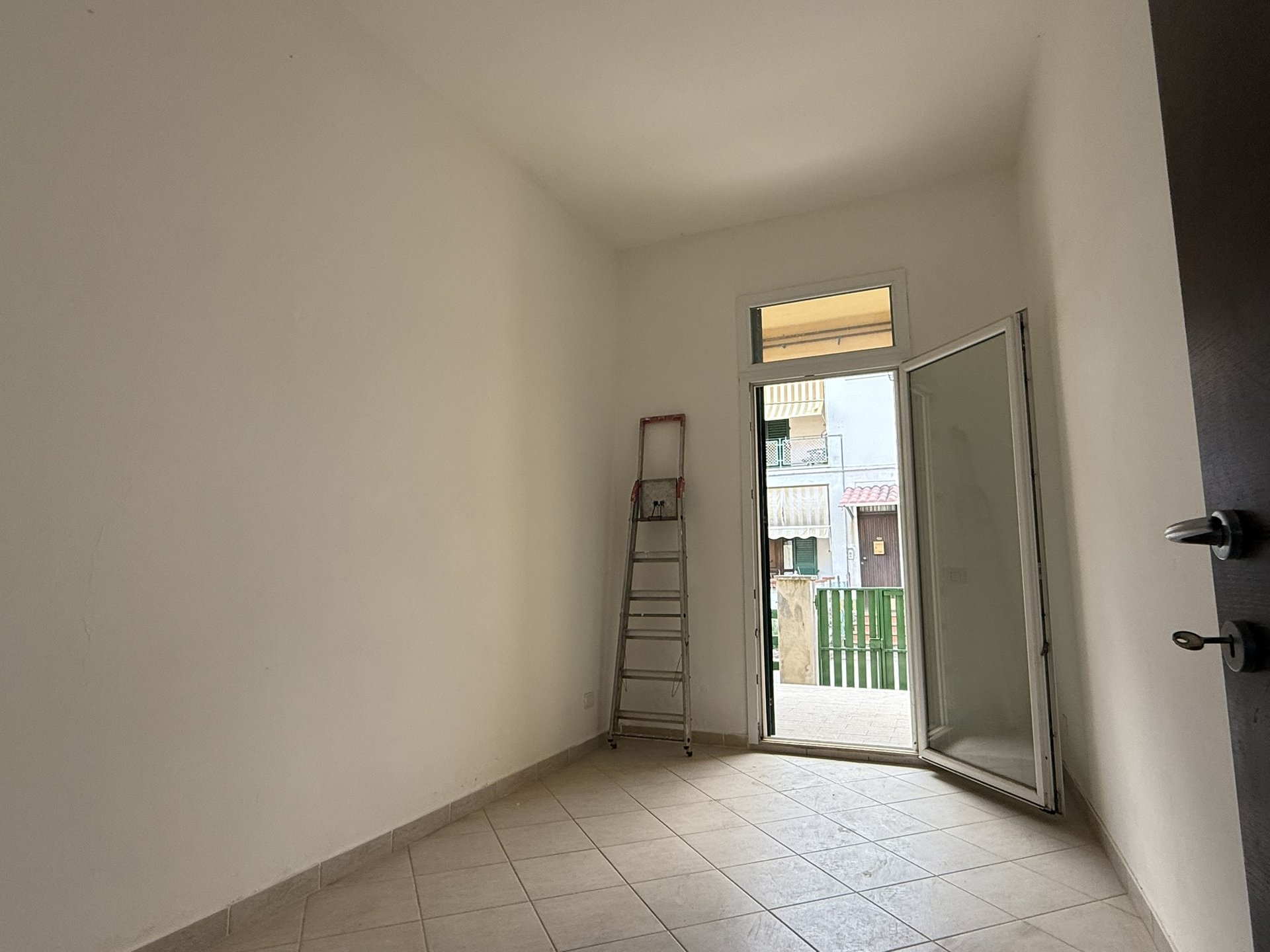 Appartamento con ingresso indipendente e giardino a Ribolla