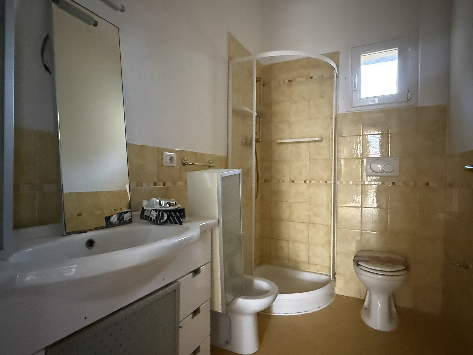Appartamento con ingresso indipendente e giardino a Ribolla