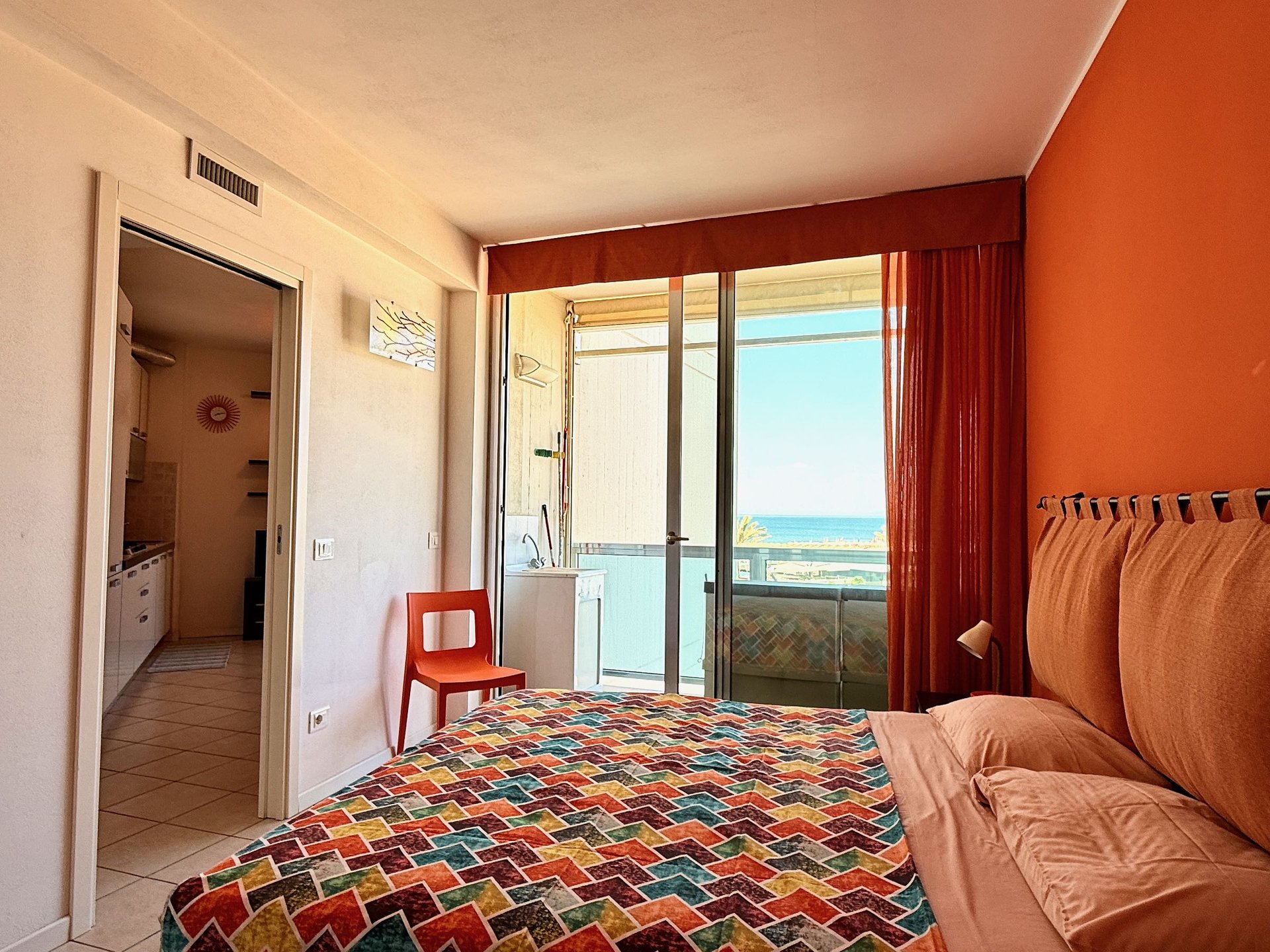 Bilocale fronte mare in vendita a Marina di Grosseto Bilocale fronte mare in vendita a Marina di Grosseto