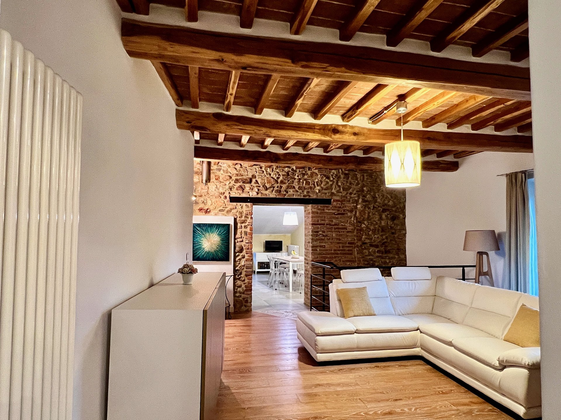 Casa storica indipendente in vendita nel borgo di Batignano