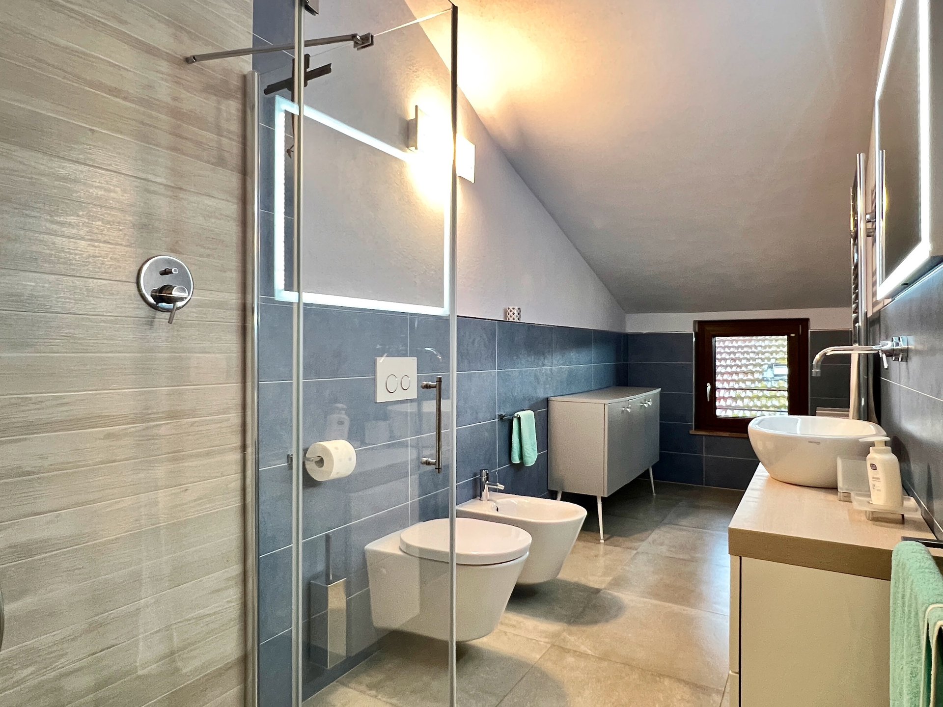 Casa storica indipendente in vendita nel borgo di Batignano